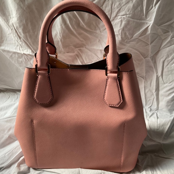 (NWT) Michael Kors Greenwich Bicolor Grab Bag Tote, Purse Cinder/Dusty Rose - Picture 11 of 16